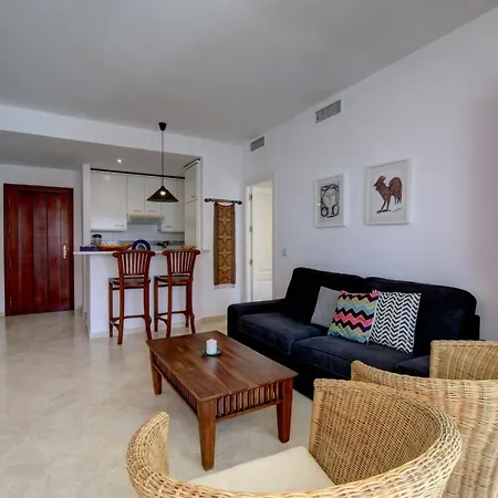 Luxury Beachfront Apartment With Pool In Costalita * Estepona