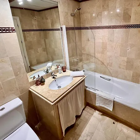 Luxury Beachfront Apartment With Pool In Costalita Apartman