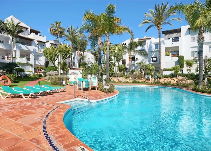 Luxury Beachfront With Pool In Costalita إِستيبونا