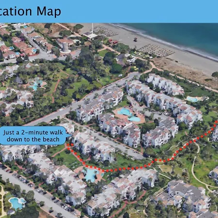 Luxury Beachfront Apartment With Pool In Costalita Appartement